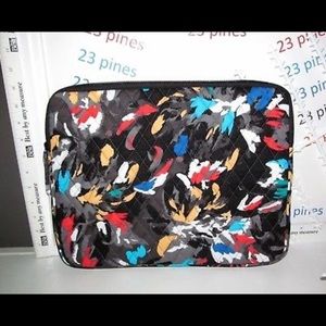 NWOT Vera Bradley Laptop Sleeve Splash Floral
